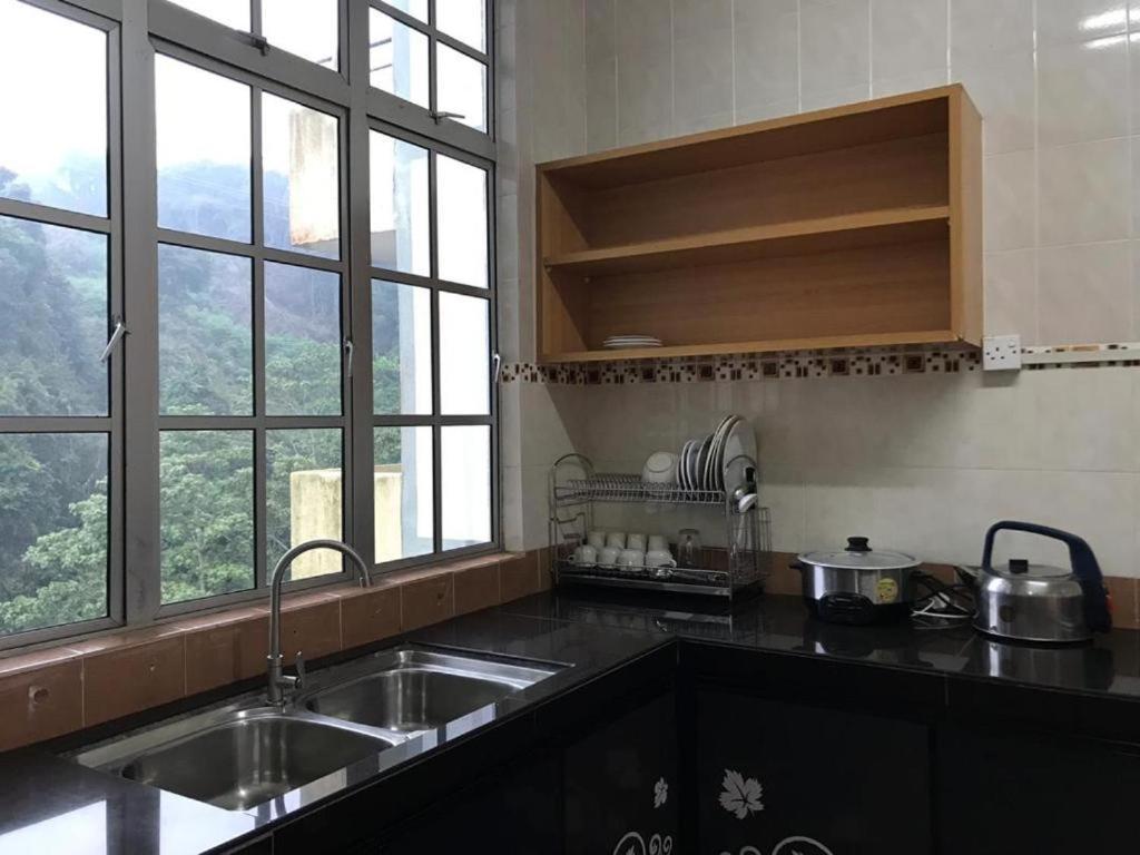 Crown Imperial Court Apt At Brinchang Centre Екстер'єр фото
