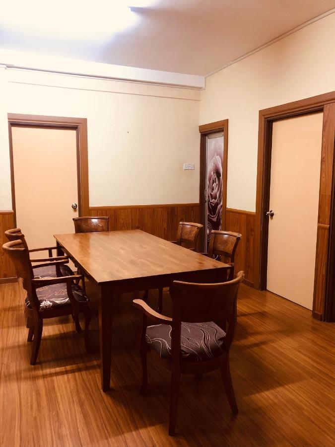 Crown Imperial Court Apt At Brinchang Centre Екстер'єр фото