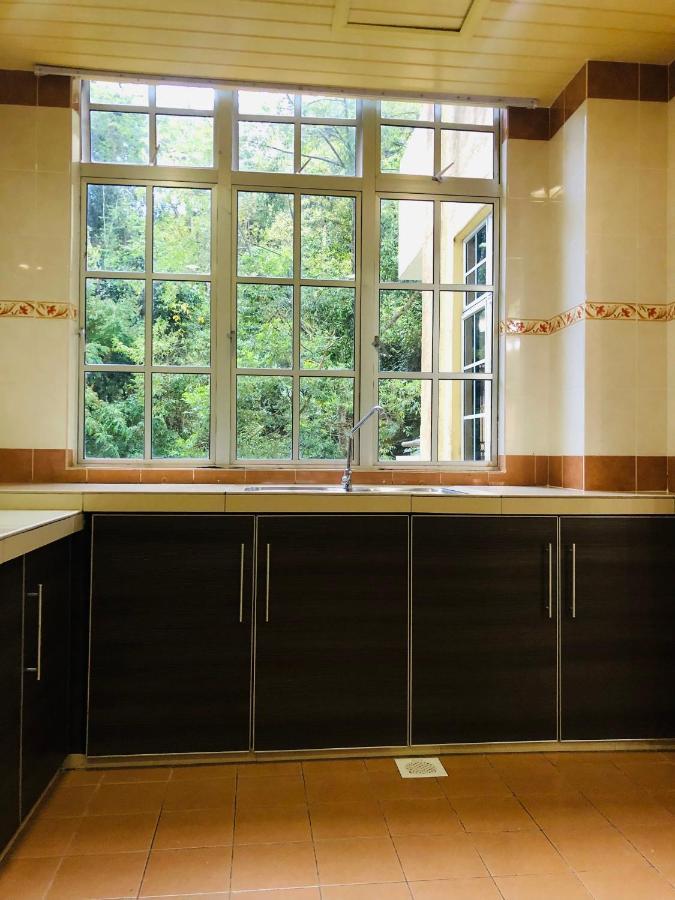 Crown Imperial Court Apt At Brinchang Centre Екстер'єр фото